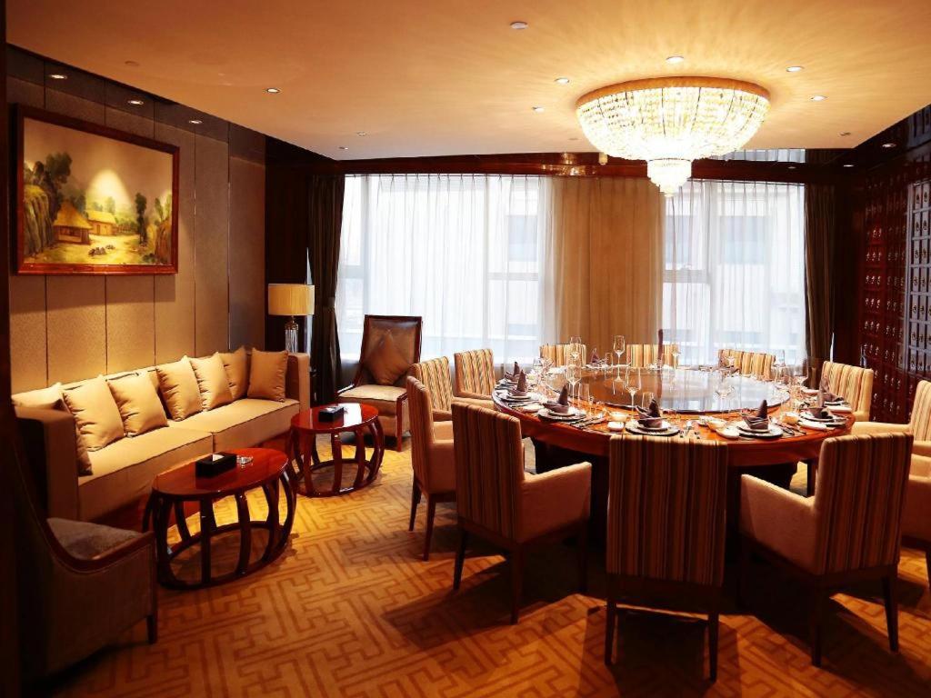 Posezení v ubytování LIA! BEIJING HOTEL