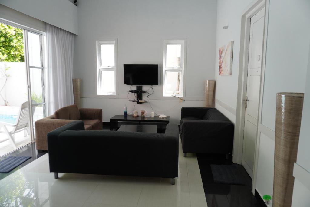 TME Retreats Dhigurah - 17