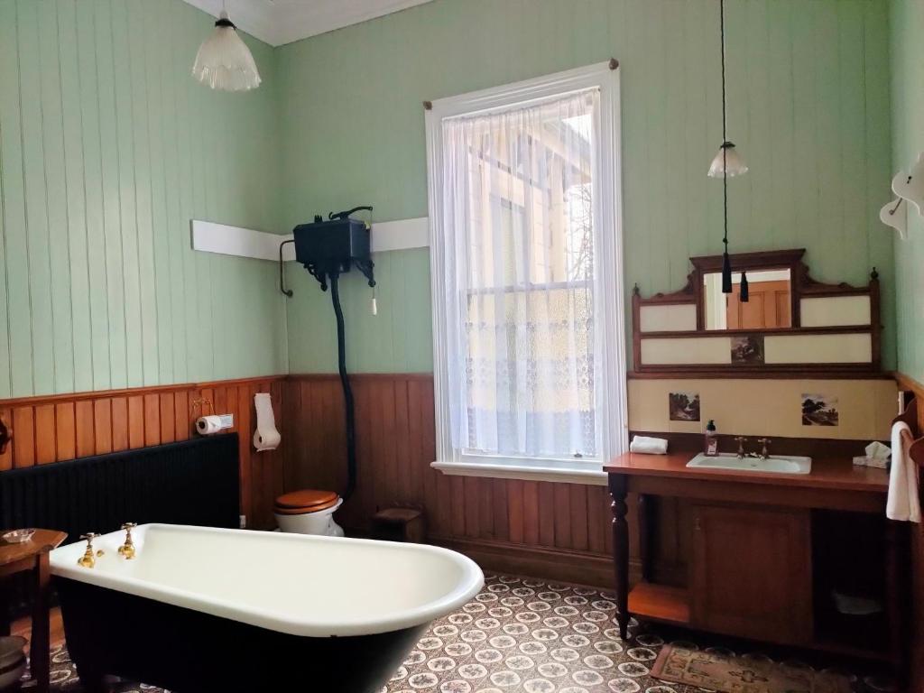 Burnside Homestead - Resim 3