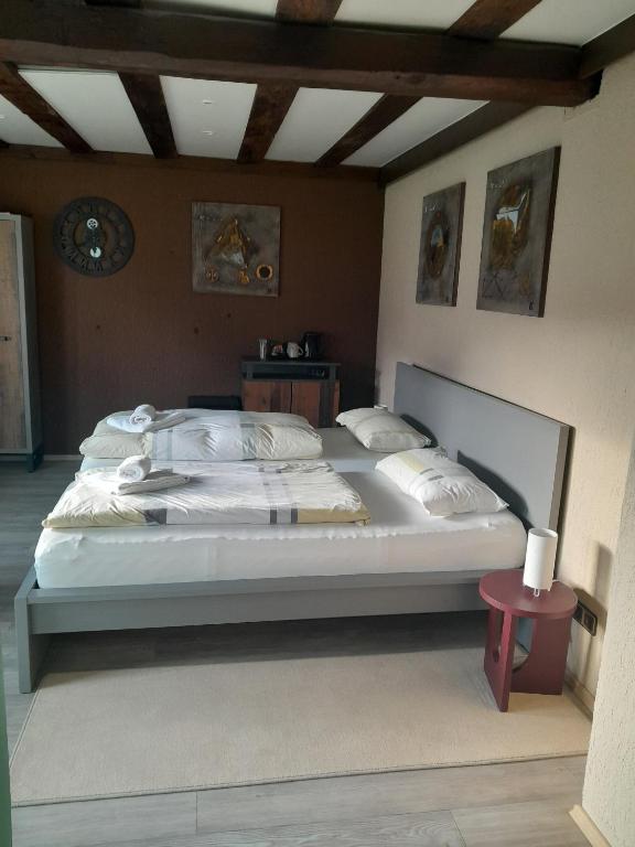 Pension Zum Adler - Deluxe Double Or Twin Room With Garden View
