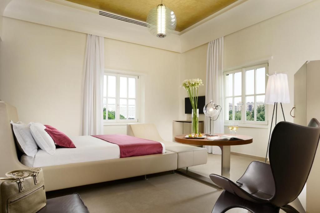 
Collection Premium Room
