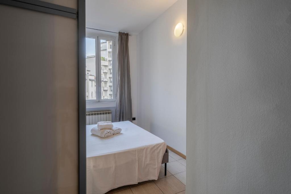 Easylife - Classic and Comfy Porta Romana Flat - Resim 12