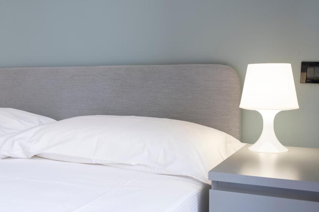 Easylife - Classic and Comfy Porta Romana Flat - Resim 18