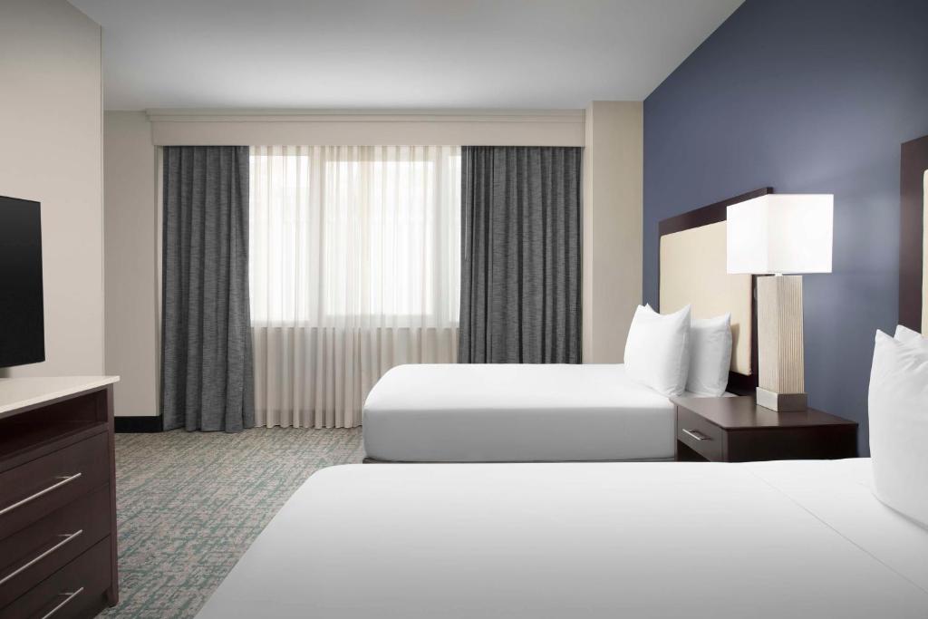 Homewood Suites Dallas Downtown - 