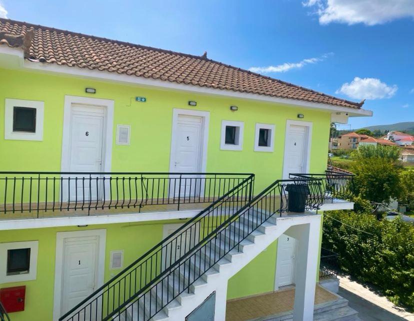 Budova, kde se hodinový hotel nachází
