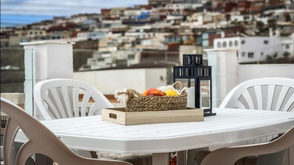 Harmony Beach House - 2BR Sea Views Terrace - Casa De Dos Dormitorios