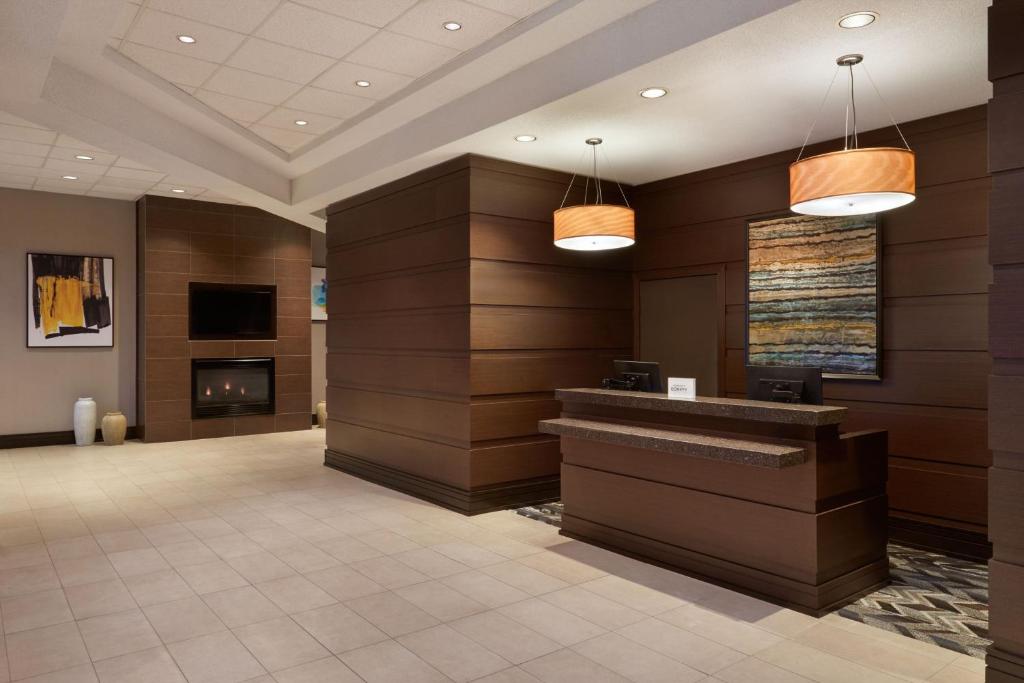 TV a/nebo společenská místnost v ubytování Residence Inn by Marriott London Canada