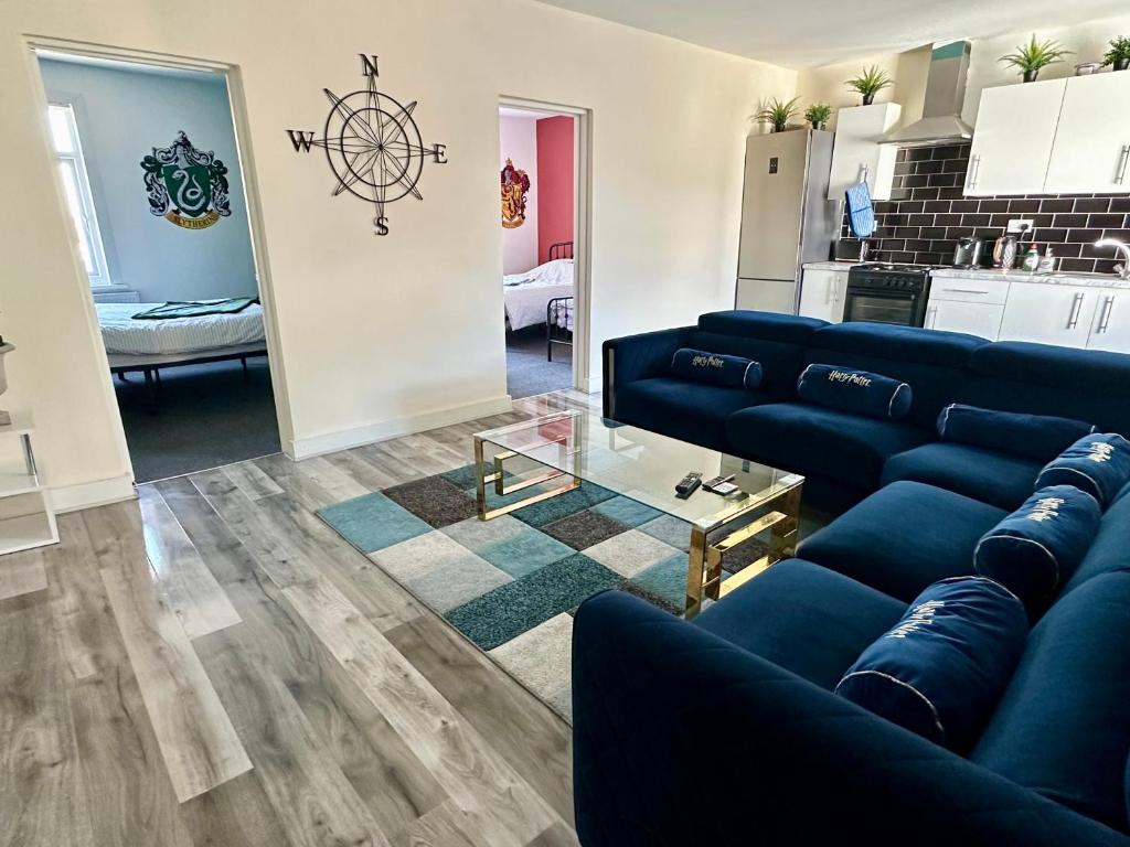 Χώρος καθιστικού στο Wizards Corner Spacious 3 bed near Watford Junction