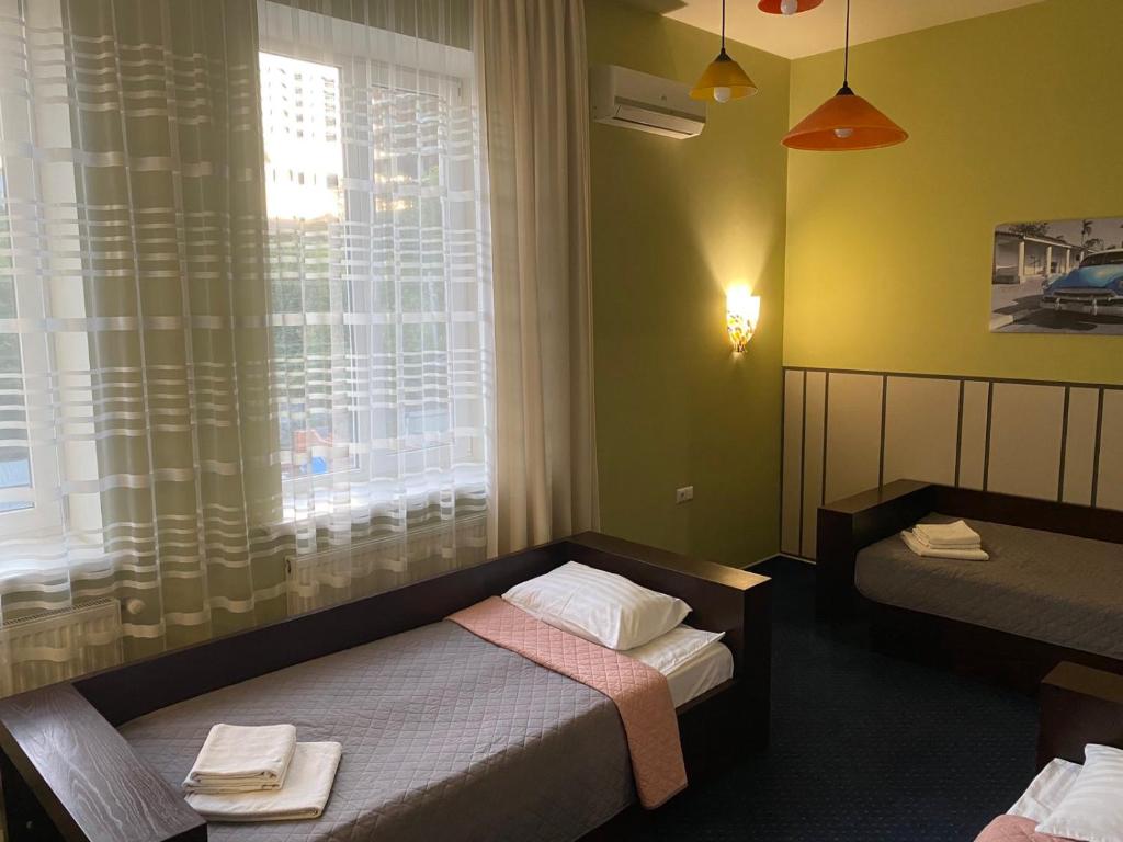 Gosudar Hotel - Comfort Triple Room