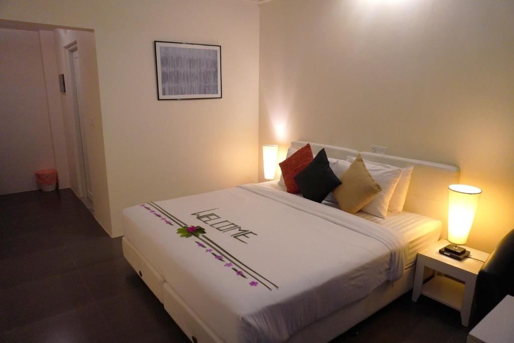 TME Retreats Dhigurah - 14