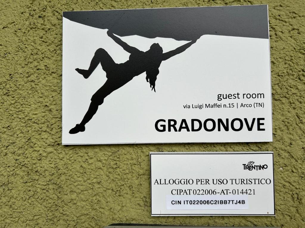 Certifikát, hodnocení, plakát nebo jiný dokument vystavený v ubytování GUEST ROOM GRADONOVE