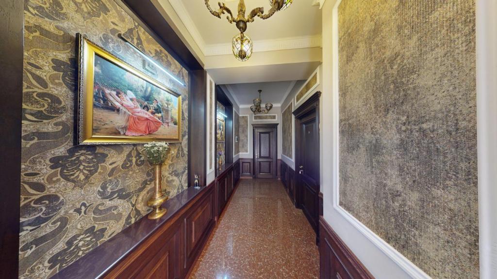 Fotografie z fotogalerie ubytování Royal Renaissance Hotel v Jerevanu
