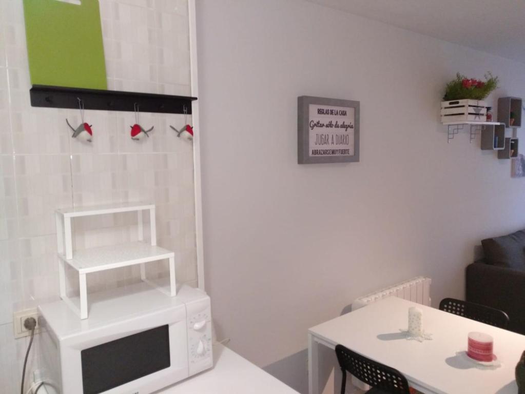 Kuchyň nebo kuchyňský kout v ubytování Vivienda Turística La Moleta