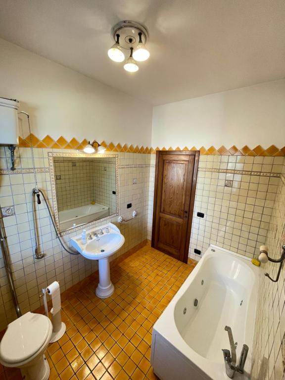 Koupelna v ubytování Appartamento Leone Quarrata