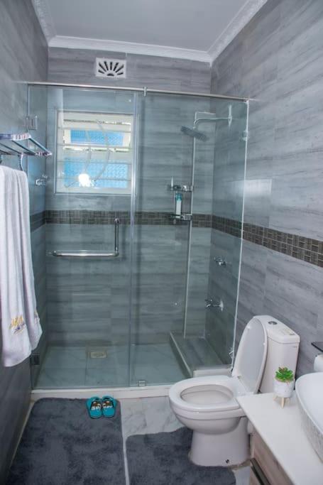 Koupelna v ubytování ORANA Luxury Palace