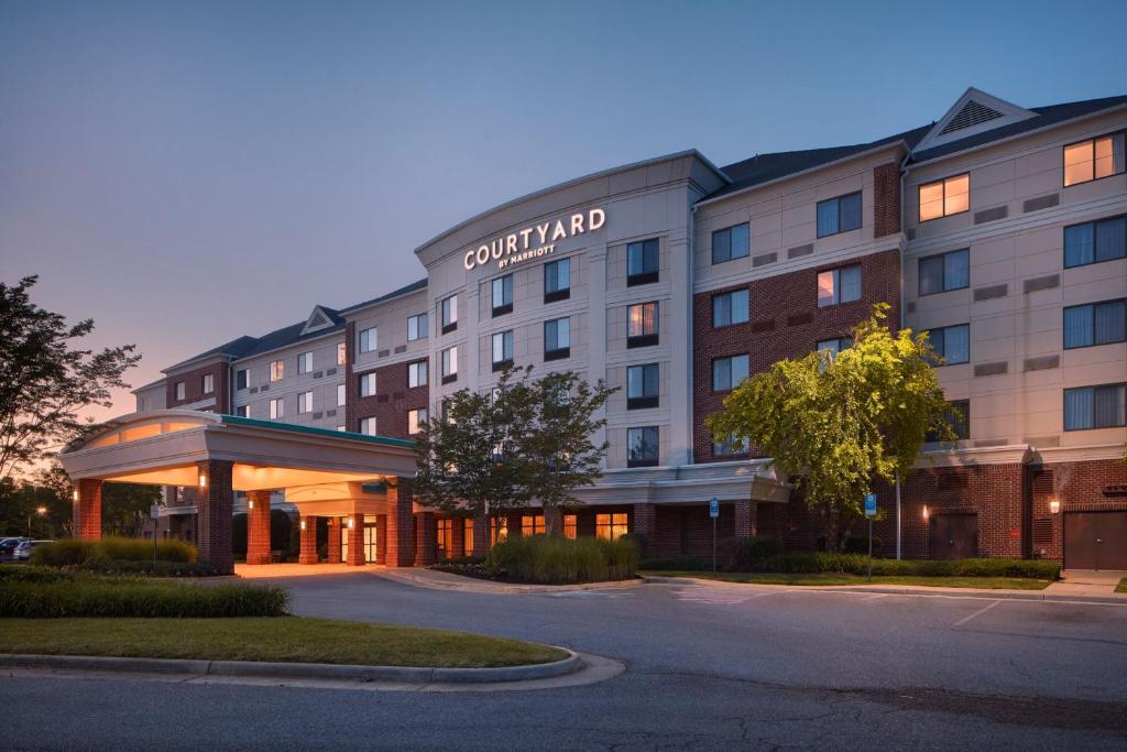 a rendering of the front of a hotel at Courtyard by Marriott Winchester Medical Center in Winchester