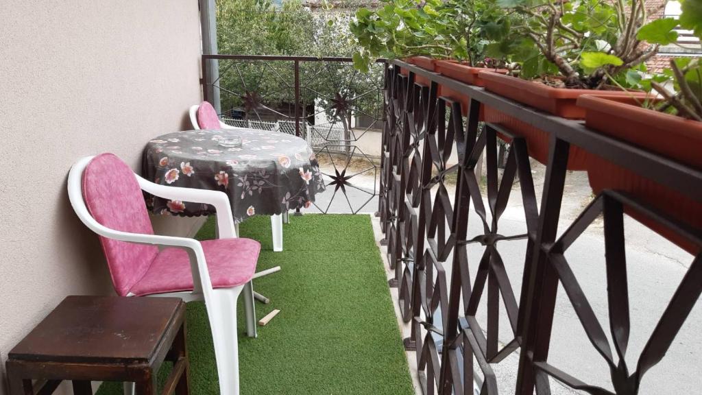 Balkón nebo terasa v ubytování Apartman Toki, Aranđelovac