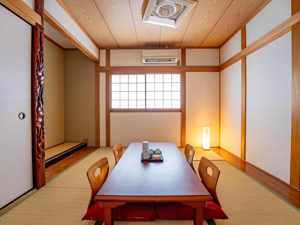 中崎町駅 天神橋筋商店街 最大15人4ベットルーム 日本橋 梅田など人気エリア観光に便利（大阪市）：（最新料金：2026年）