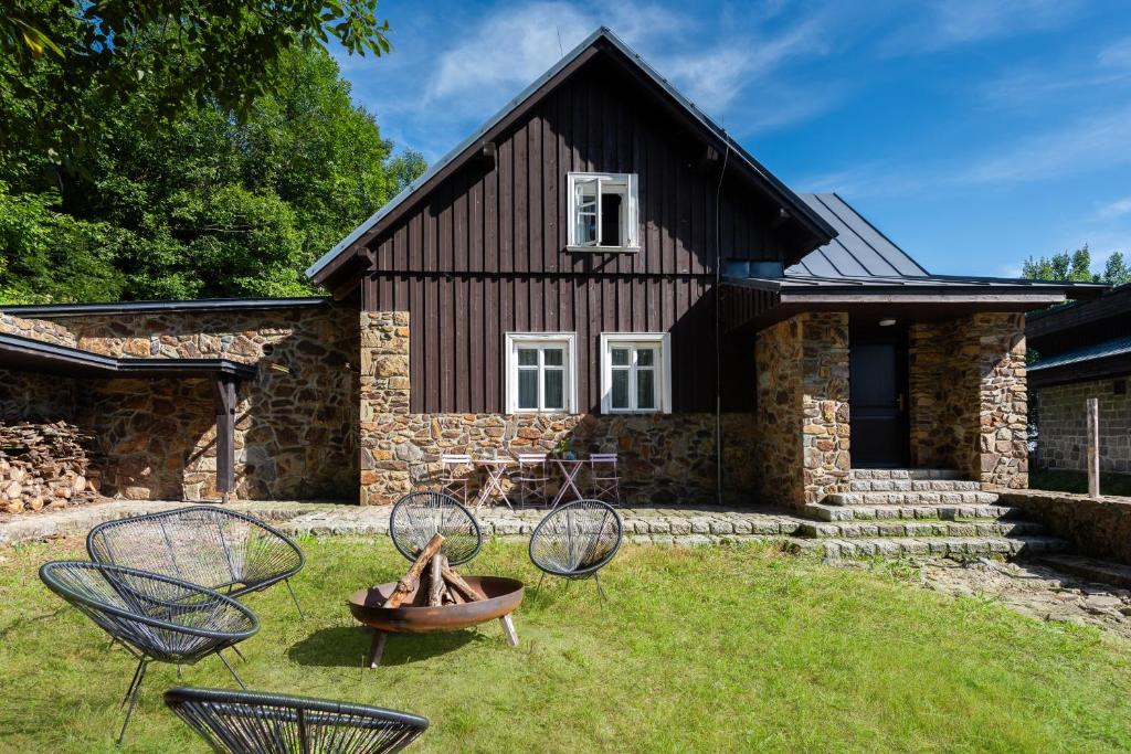 Zahrada ubytování Chata Alpina Horní Mísečky