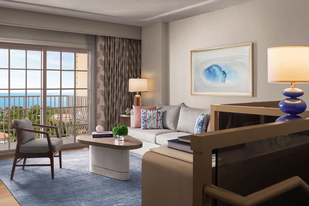 The Ritz-Carlton Naples - Bivel-Level Club Ocean Front Suite