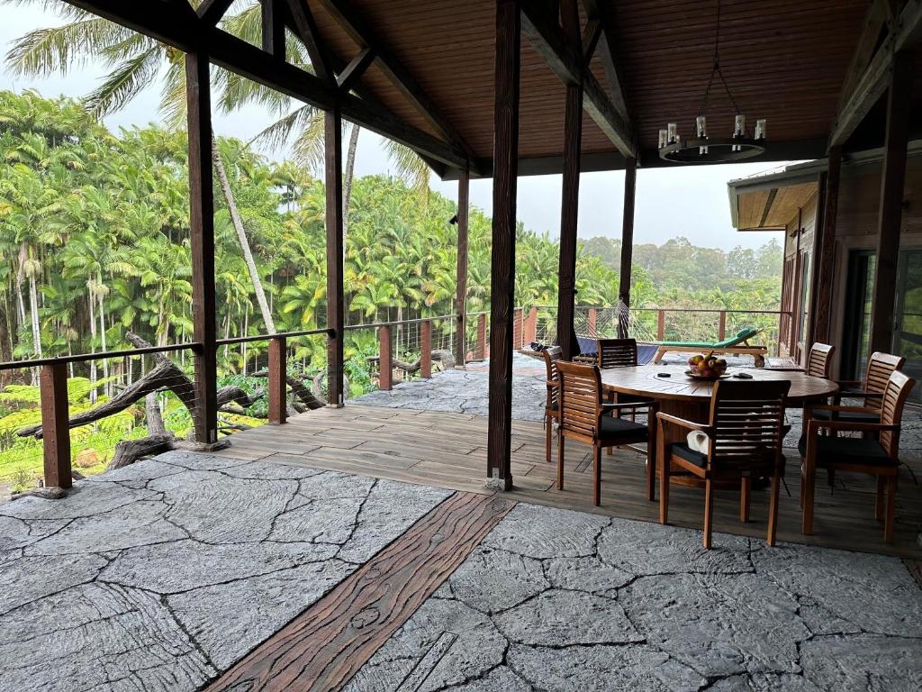 Balkón nebo terasa v ubytování Hawaii Magic Skies Farmstay