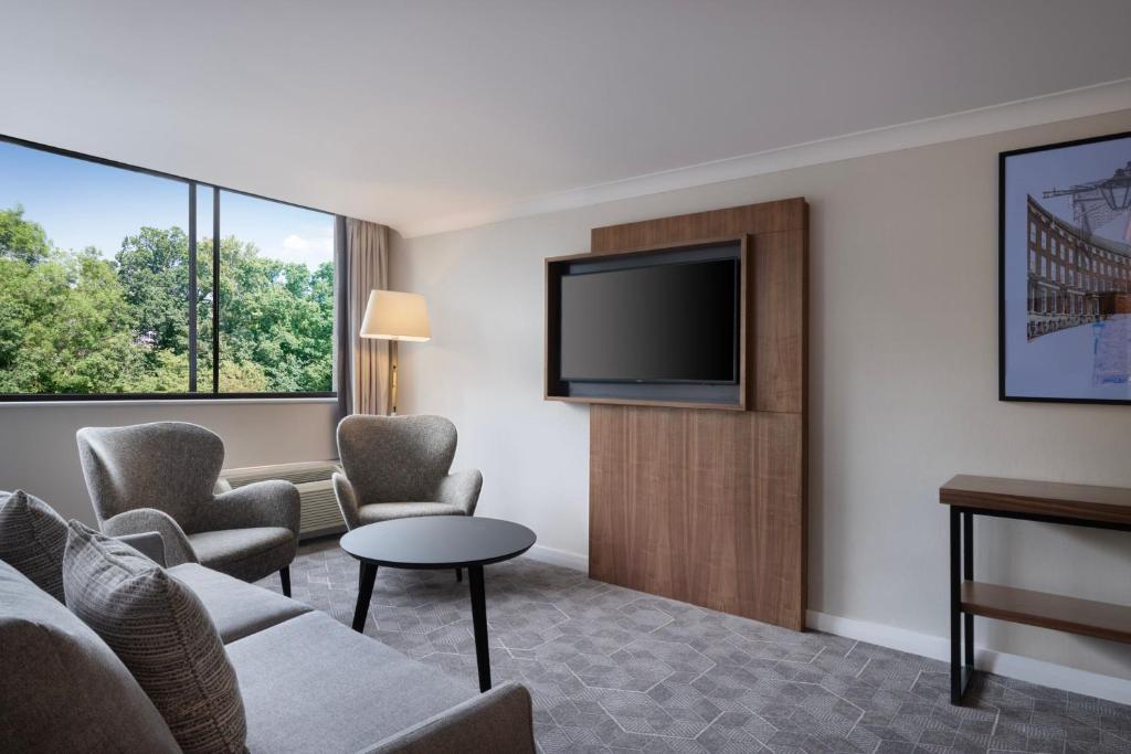 Delta Hotels by Marriott Bristol City Centre - 行政特色小型套房 - 可使用酒廊