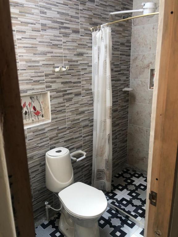 Koupelna v ubytování habitación amoblada en sonson antioquia colombia