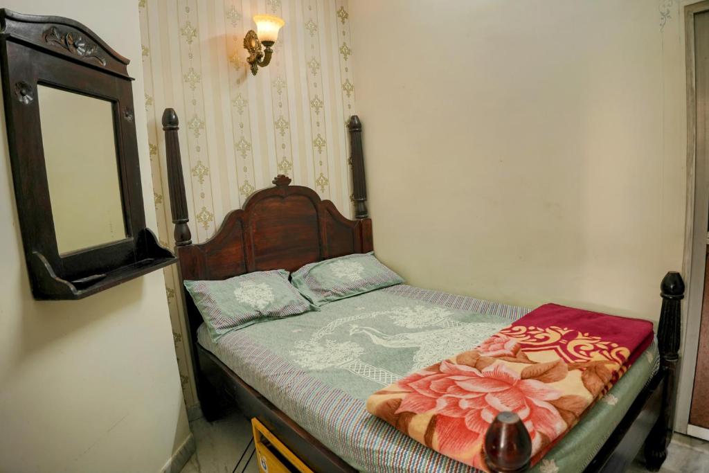 Rúm í herbergi á Whereabout Hostel Udaipur