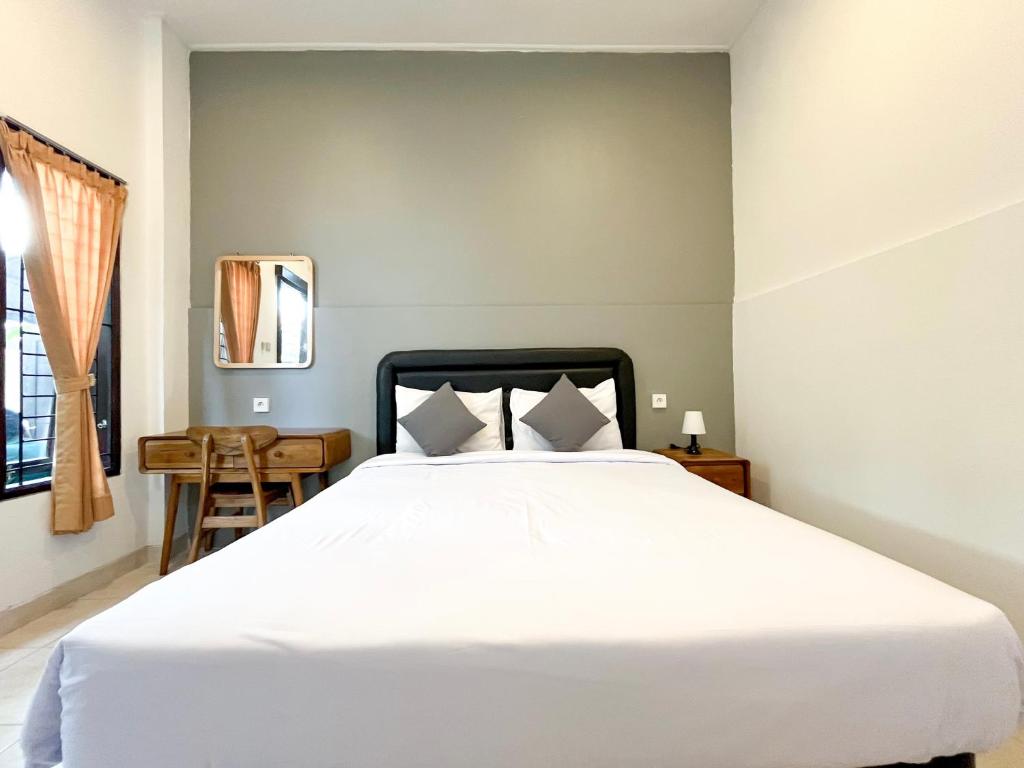 Adi surya guest house - 2