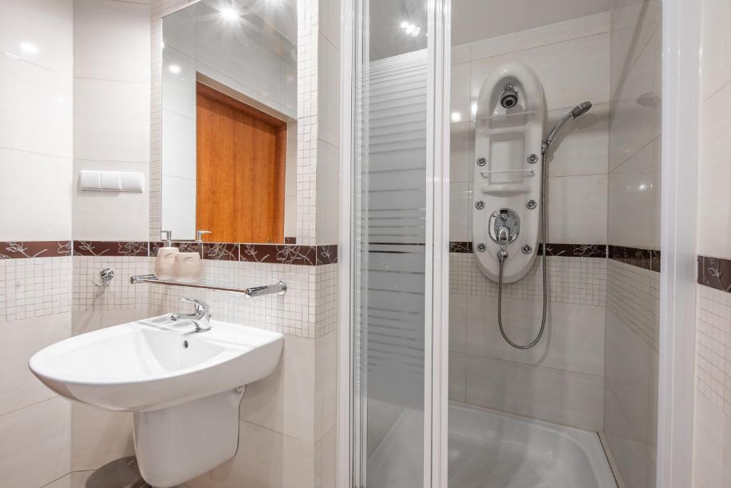 Koupelna v ubytování Apartamenty za Strugiem Zakopane