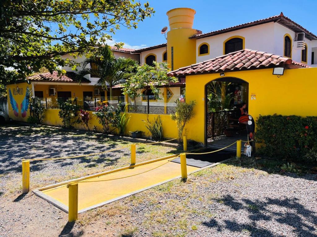 El edificio en el que está la posada