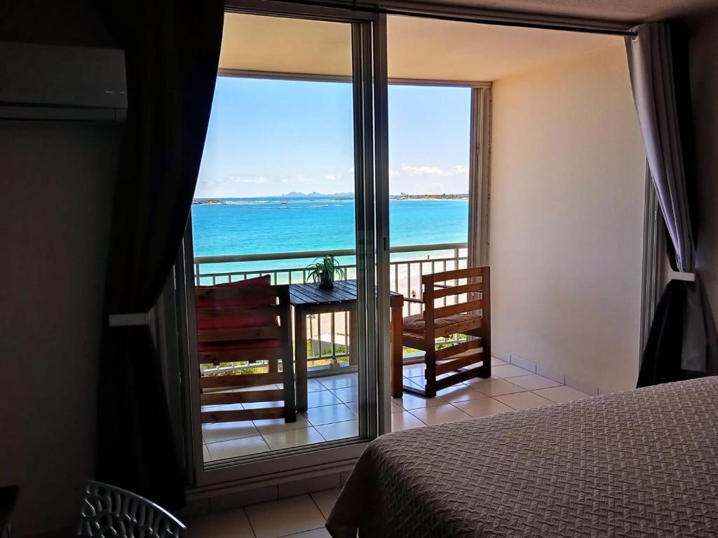 Φωτογραφία από το άλμπουμ του Happy Residence - Orient Beach 11 σε Cul de Sac