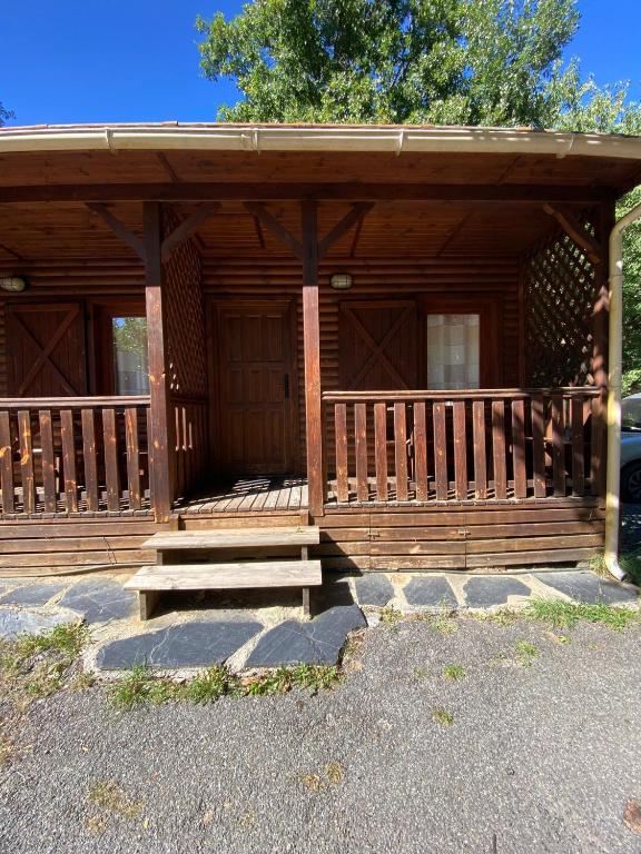 Camping Bungalows La Borda del Pubill - Bungalow De Una Habitación