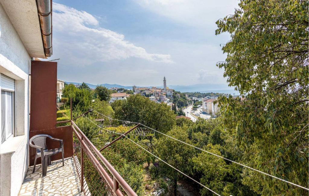 Beautiful Apartment In Novi Vinodolski With Wifi