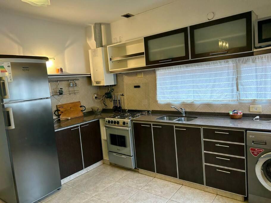 Køkken eller tekøkken på Departamento Salta al Mar