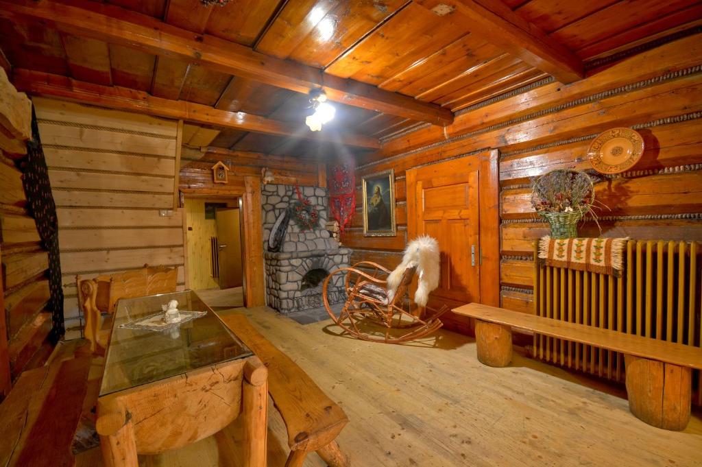 Fotografia z galérie ubytovania Orla Village Bukowina - góralska willa w doskonałej lokalizacji -10min pieszo do term Bukovina v destinácii Bukowina Tatrzańska