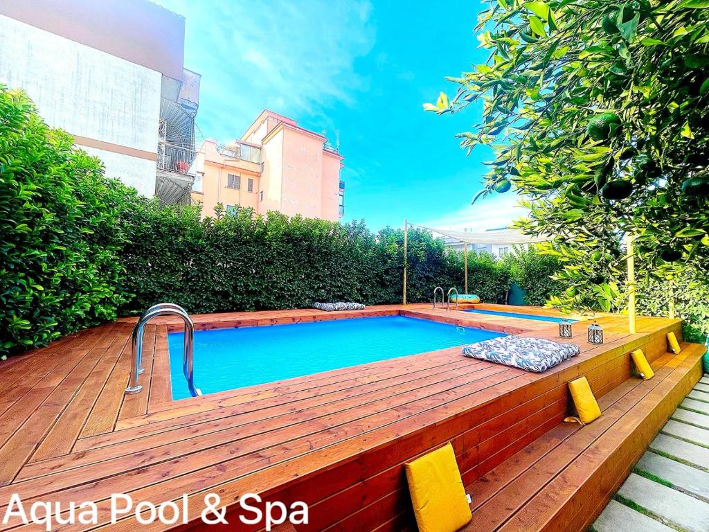 Bazén v ubytování Pompei Home Apartament nebo v jeho okolí