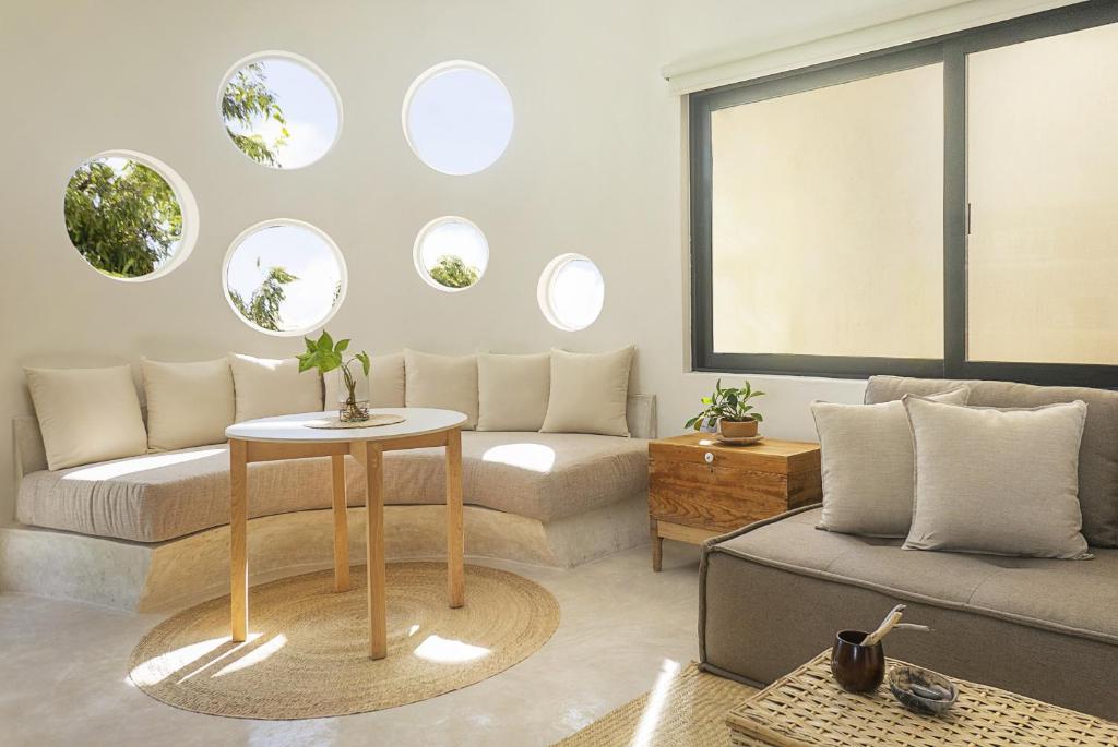 My Soul Home Studios - One-Bedroom Apartment