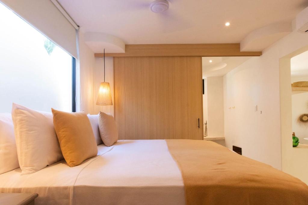 My Soul Home Studios - One-Bedroom Apartment