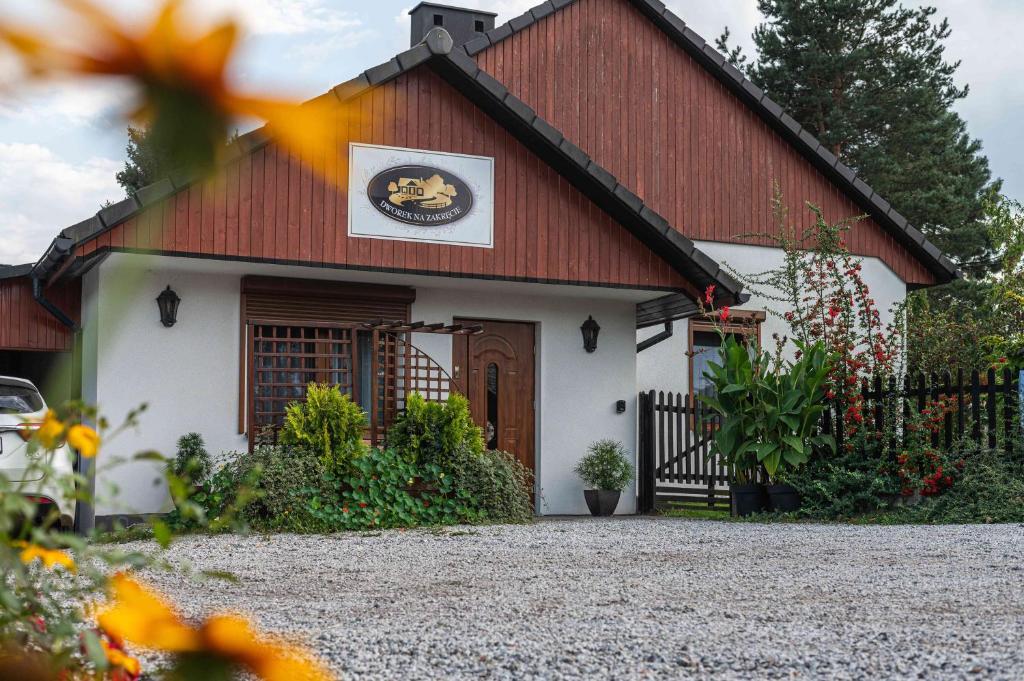 Dworek na Zakręcie - noclegi Zator - 15