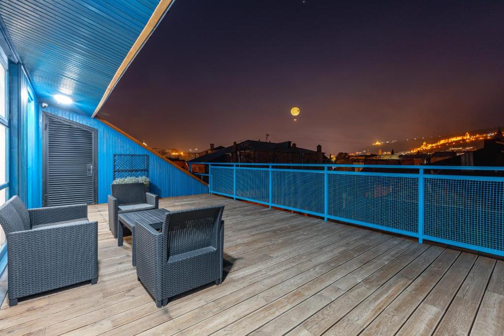 Balkón nebo terasa v ubytování Blue Balcony Hotel