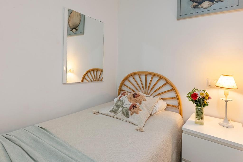 Posteľ alebo postele v izbe v ubytovaní Fancy 2BR in Golden Mile close to the beach
