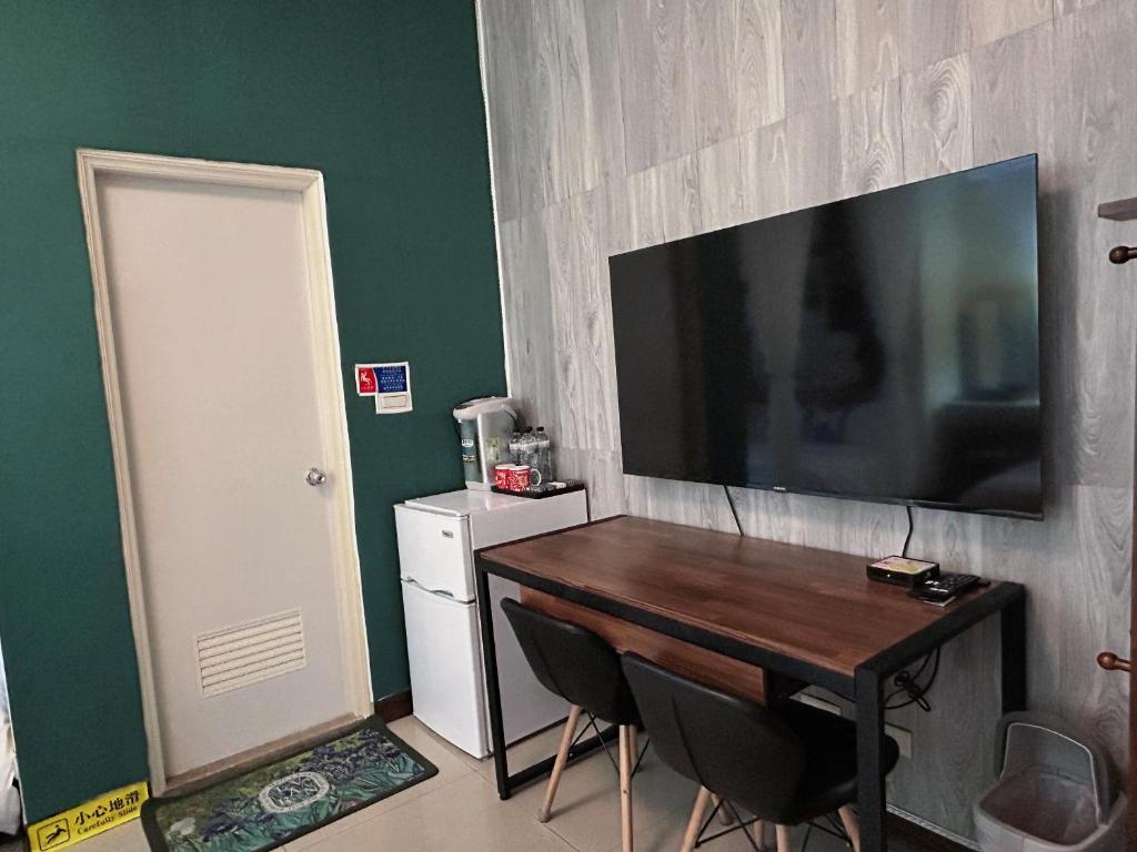 TV a/nebo společenská místnost v ubytování 親愛的民宿
