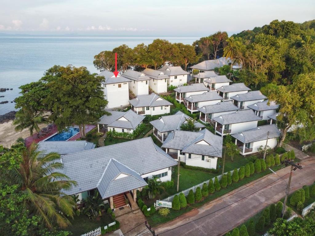 Horizon Beach Resort Koh Jum - 1