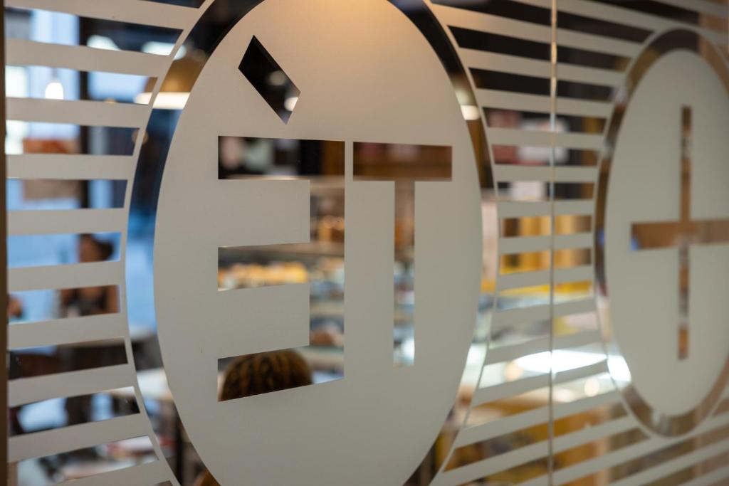 Hotel Avenida Gran Vía - Resim 32