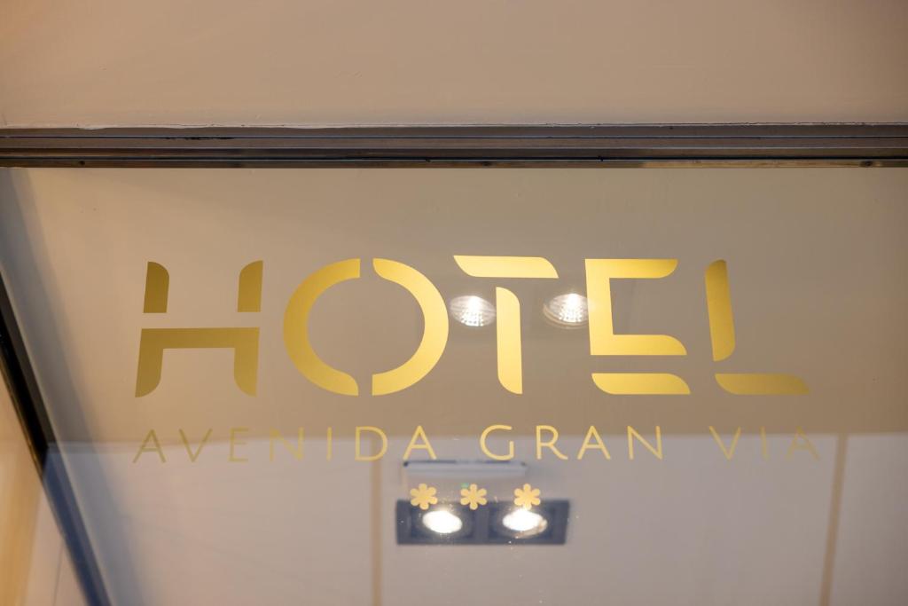 Hotel Avenida Gran Vía - Resim 26