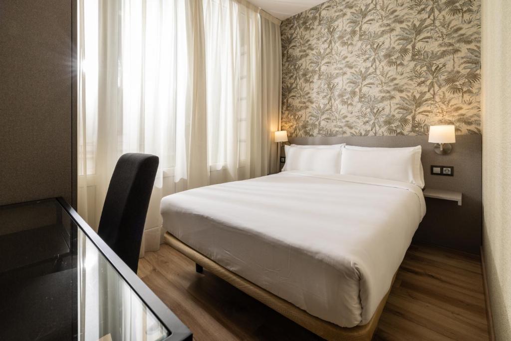 Hotel Avenida Gran Vía - Resim 15