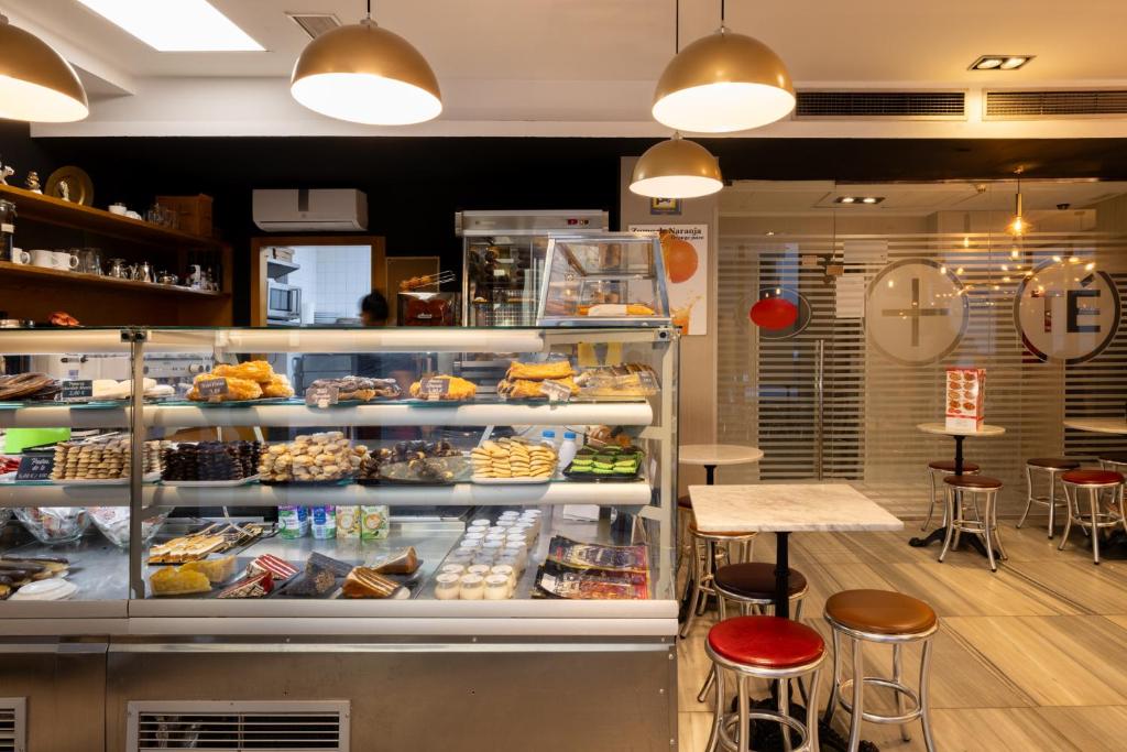 Hotel Avenida Gran Vía - Resim 35