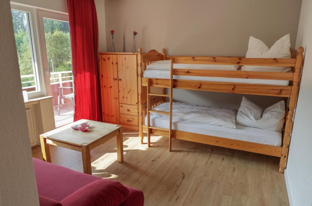 Landhotel Baumwipfel - 17