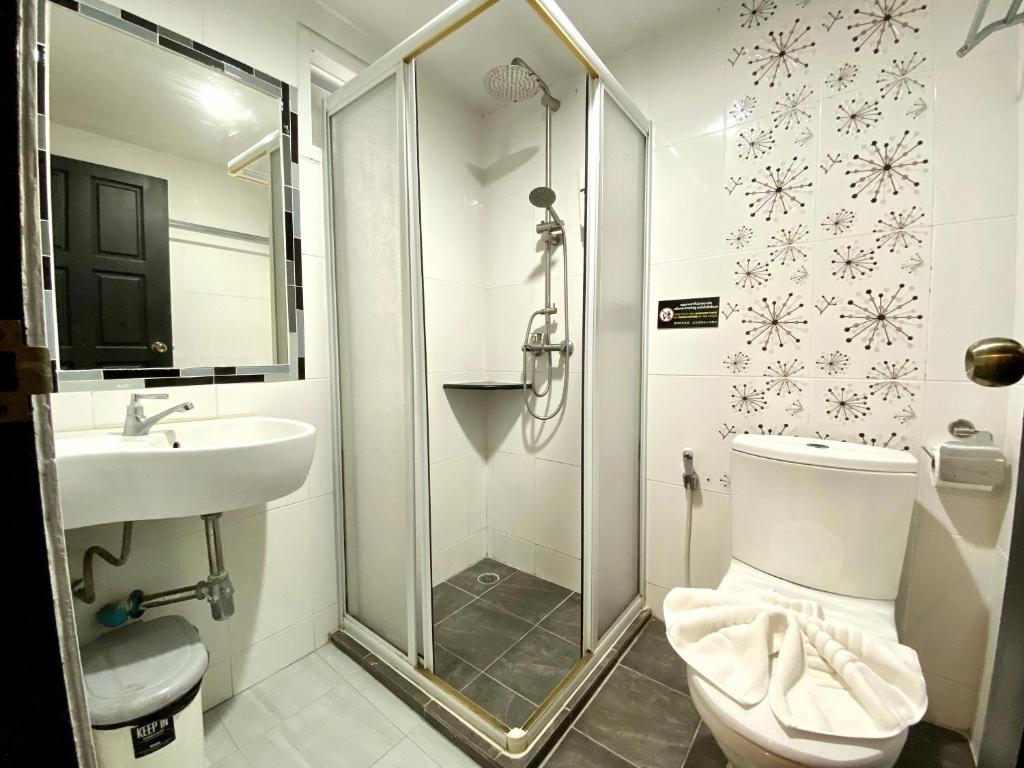 Sunray Beach Hotel Patong - Resim 21